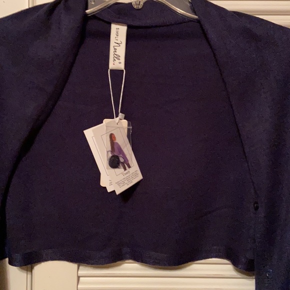 THE BORDEAUX Wear 4 Ways Poncho Vest Sleeves Sweater Wrap - Picture 3 of 12